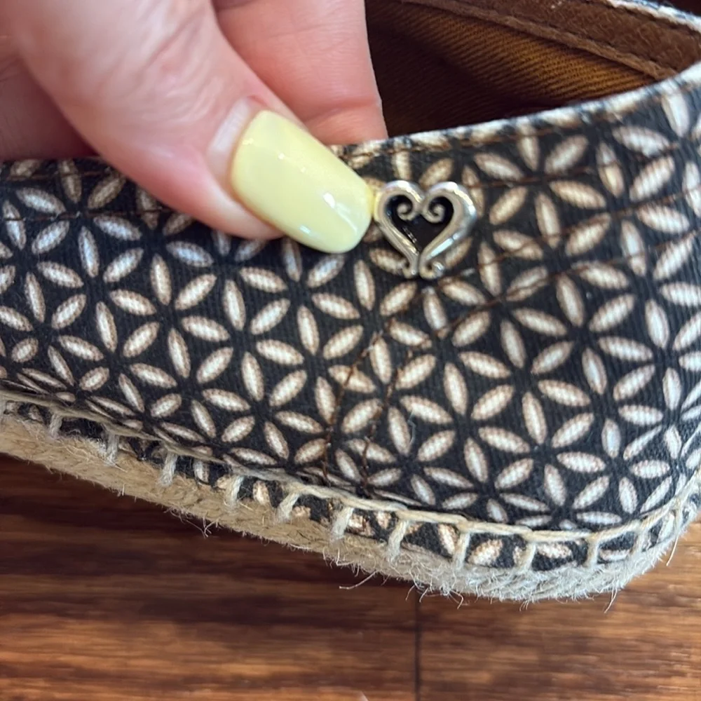 Brighton Black tan Rattan canvas Espadrilles fabric upper leather insole slip on
